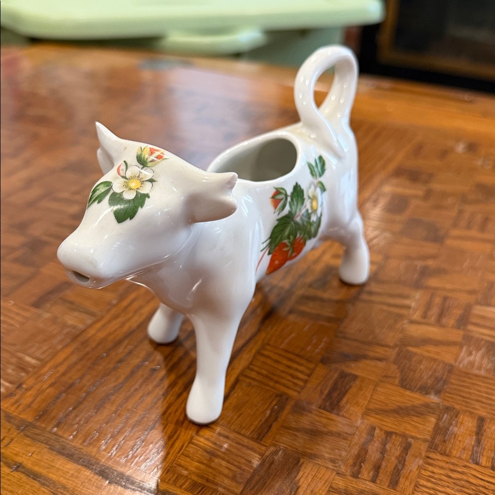 Cordon Bleu Made in France Ceramic Cow Strawberry Floral PitcherCreamer Figurine